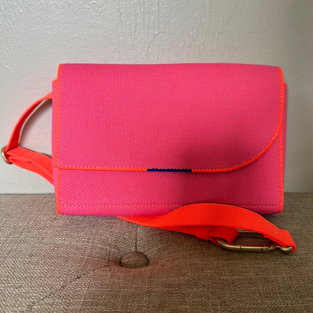 Rothy’s belt bag